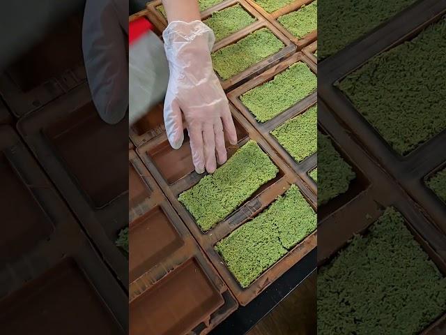 Dubai Chocolate Viral Pistachio Dubai Chocolate Bar #DubaiChocolate #Chocolate #ASMR