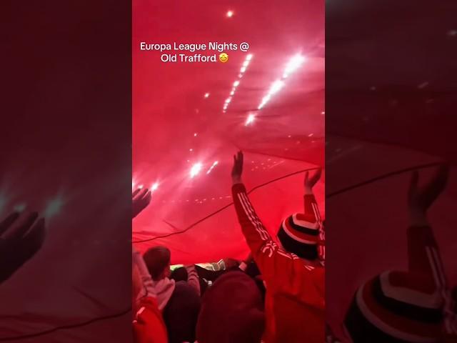 Wait for it ️ #manutd #atmosphere #fans #chant #europa #oldtrafford