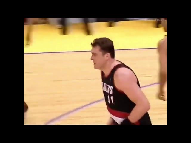 Sabonis vs Lakers 2000 Playoffs (Game 5)