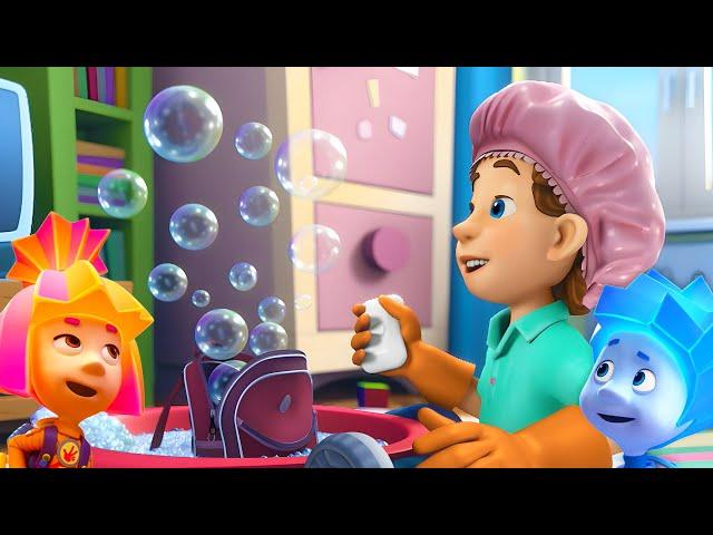 Cleaning Fun with BUBBLES  | The Fixies | Animation for Kids