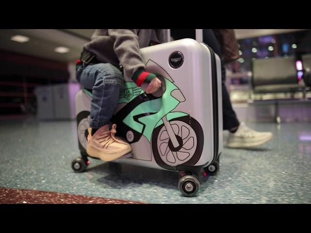 LIL FLYER by Younglingz. The coolest Kids suitcase ever!