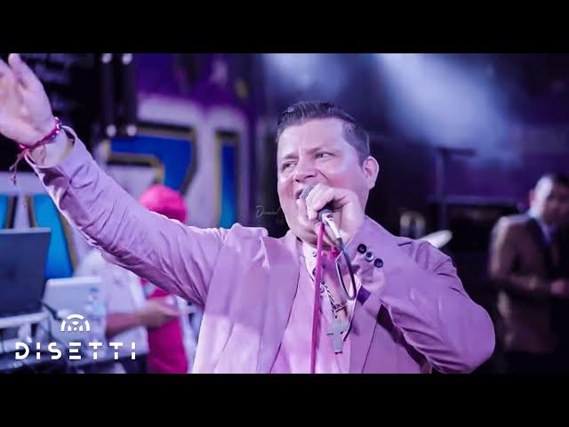 Nestor Álava - Gotas De Amor (Video En Vivo) | Bolero Rockolero
