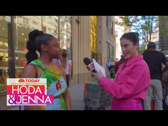 Donna Farizan Asks Tourists NYC Trivia Questions!