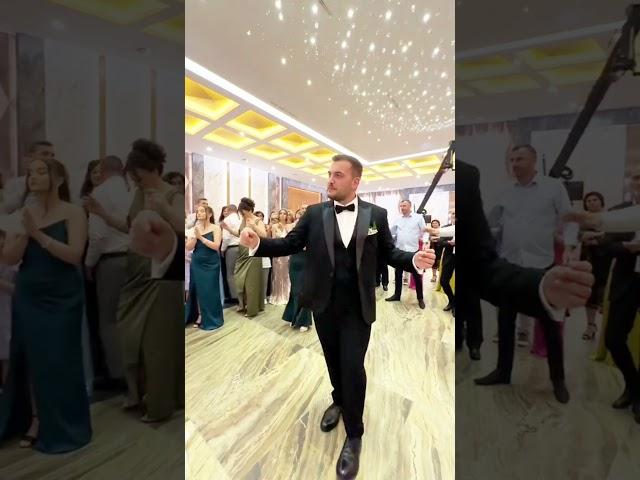 Albanian Wedding - Albanian Dance