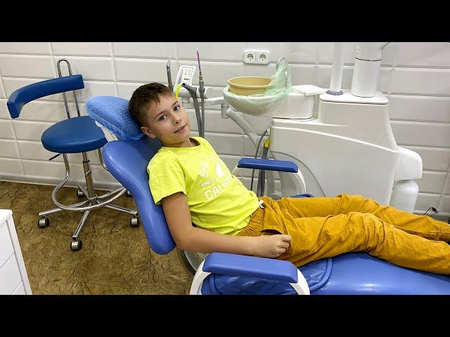 Серёжа у СТОМАТОЛОГА ! Что случилось ? Удаляют зуб Наш день fast family life