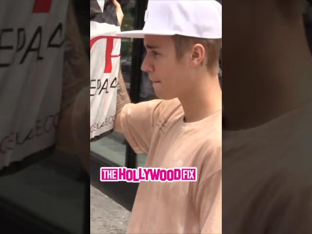 Justin Bieber Goes Shopping At Shoe Palace Before Skateboarding At Brooklyn Projects On Melrose Ave.