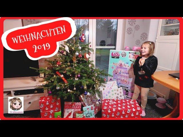 BESCHERUNG 2019  Hannah und die Katzen packen Heiligabend ihre Geschenke aus  Weihnachten