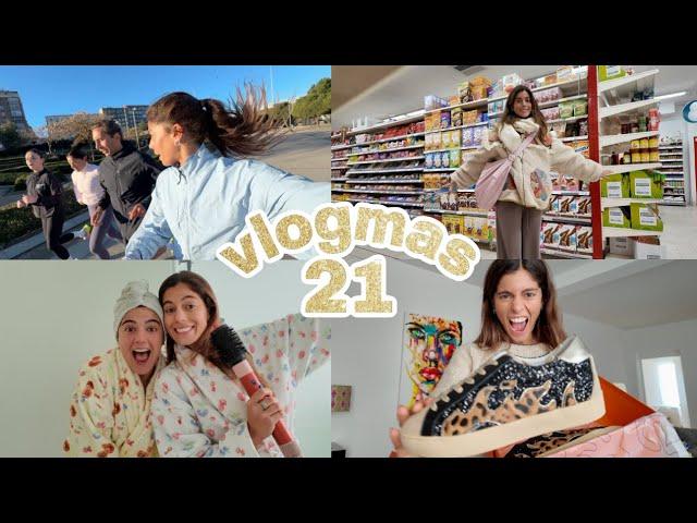 VLOGMAS 21 - reflexiones y esas cosas, unboxing muy exitoso, social run y muuchas maletas‍