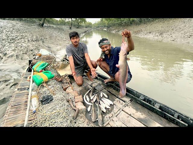 traditional hook fishing in sundarban