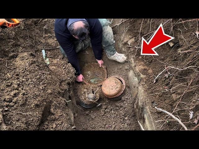 We Found a Treasure That Will Change History️ A shocking find in stump in a cemetery.