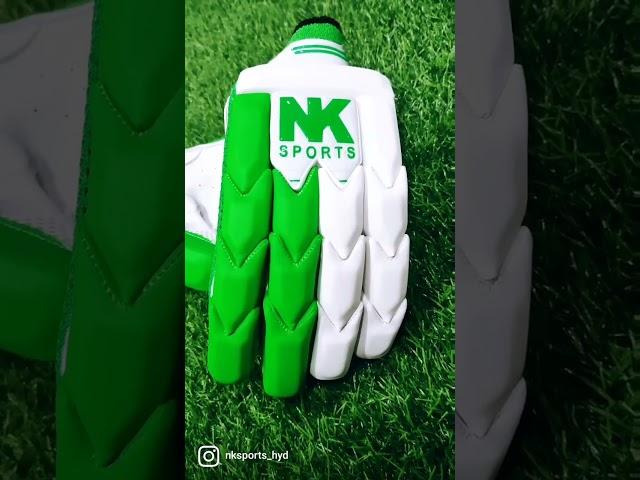 NK GLOVES - GREEN 