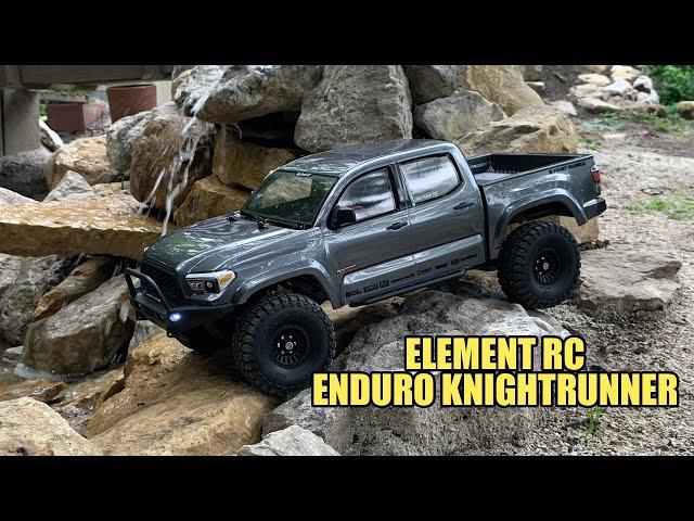 Element RC Enduro Knightrunner 4x4 in Action