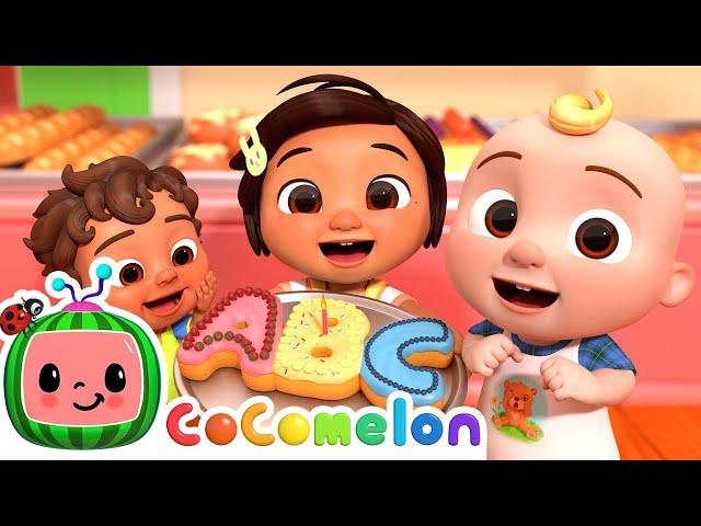 Learning Spanish ABC's Song | CoComelon Nursery Rhymes & Kids Songs