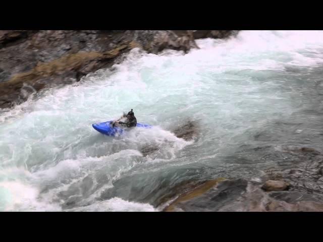 Wildwater kanoen op de Var in Frankrijk (2)