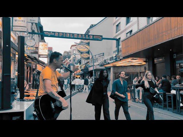 "Die Sünde wird dich weiter bringen als du gehen willst..." Outreach Day in der Reeperbahn St Pauli