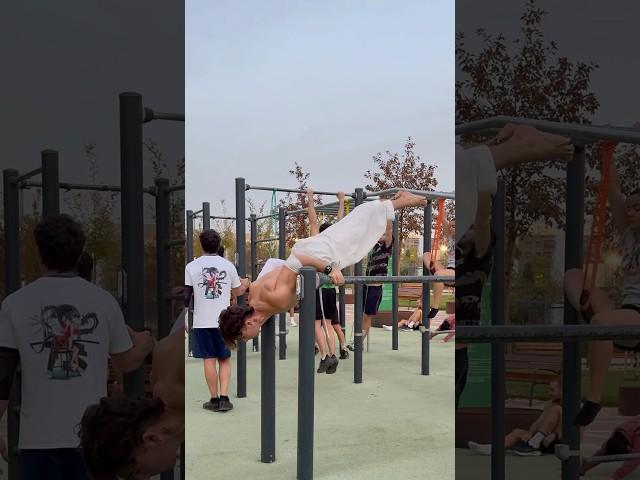 Bro didn’t expect that #workout #fitness #motivation #calisthenics #reaction #youtube