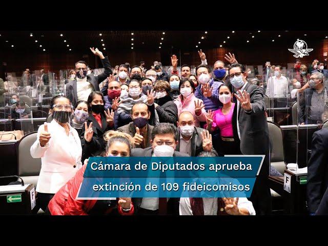 Con aplausos, Morena festeja, ahora sí, la eliminación de 109 fideicomisos; envía dictamen al Senado