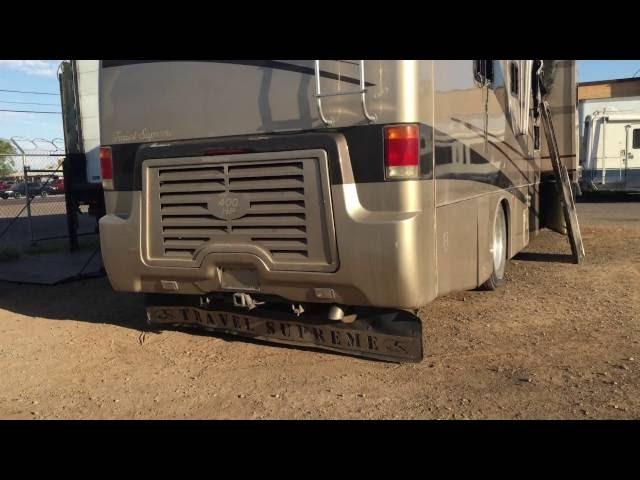 2004 Travel Supreme for parts at Arizona RV Salvage