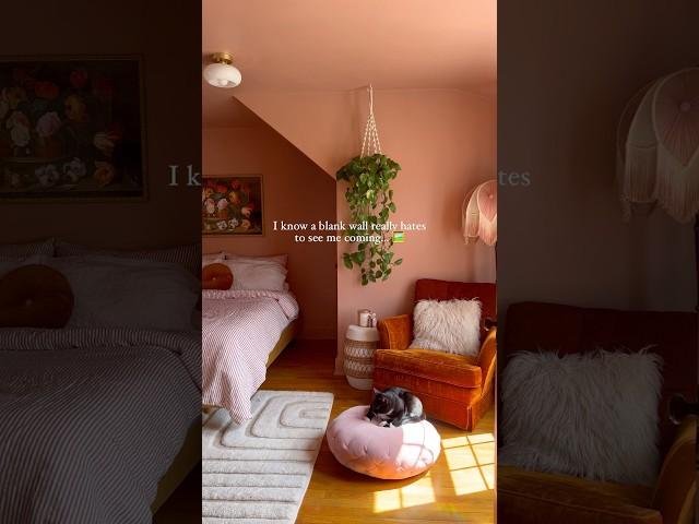 I really love a gallery wall  #wallart #walldecor #gallerywall #eclectic #home #homedesign #cozy