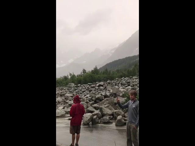 La Frana di sassi e detriti caduta in Val Ferret