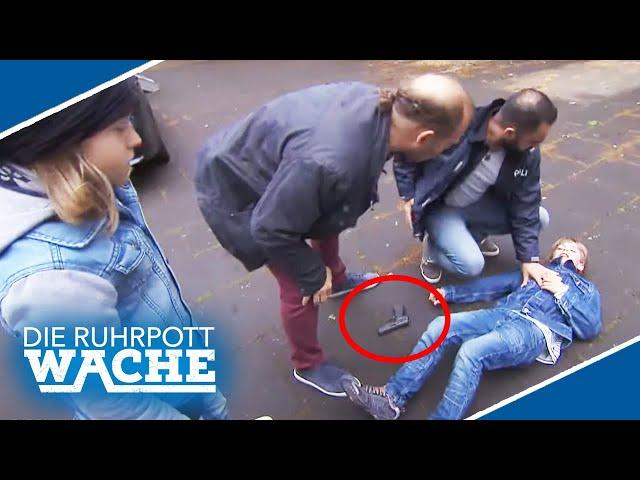 Kinder mit Waffe vor der Wache! Wurde Jonas angeschossen? | Die Ruhrpottwache | SAT.1