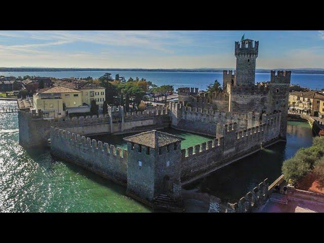 DRONE: CASTELLO SCALIGERO DI SIRMIONE SUL LAGO DI GARDA - 4K by Yuri Grisendi