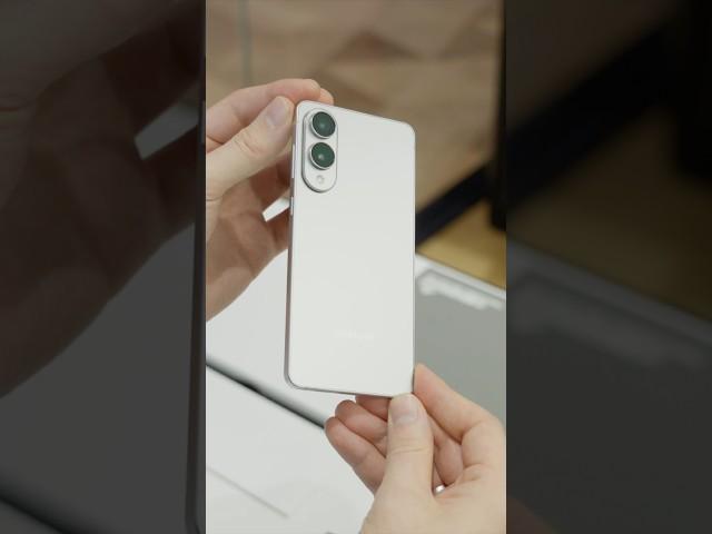 Что в коробочке Samsung S25 Edge?