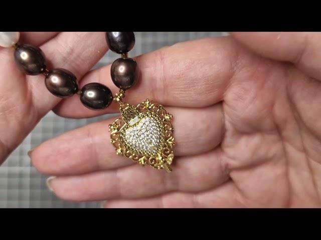 Украшения из селенита и жемчуга :)