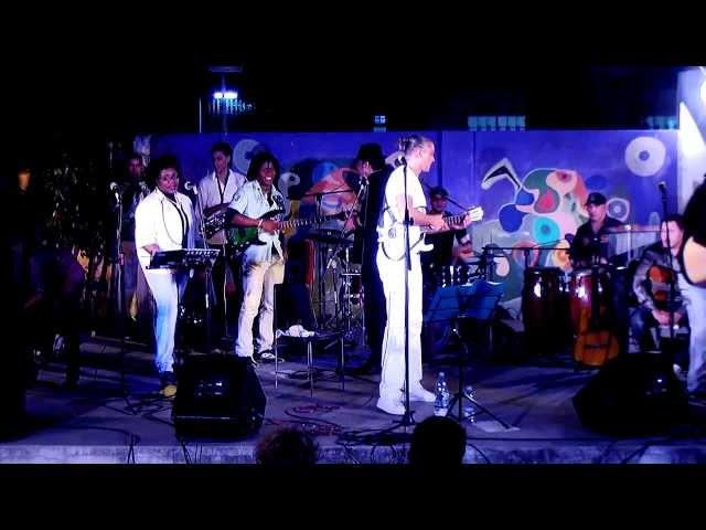 REGGAE SON  - Nico SANTIAGO  "Loco Loco"  - Vidéo LIVE Alliance Française (CUBA)