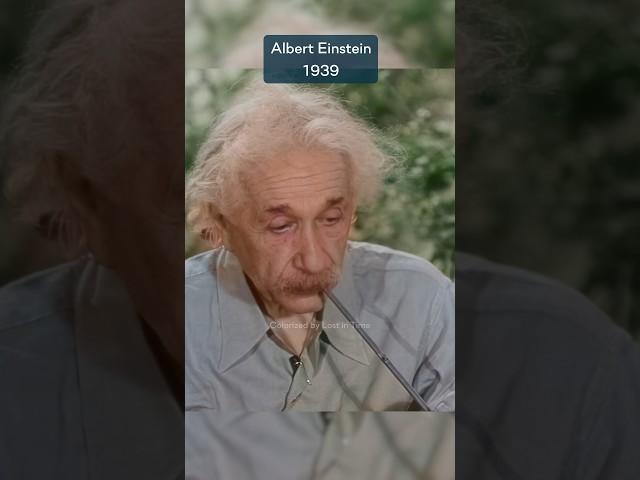 Albert Einstein in 1939 colorized!️