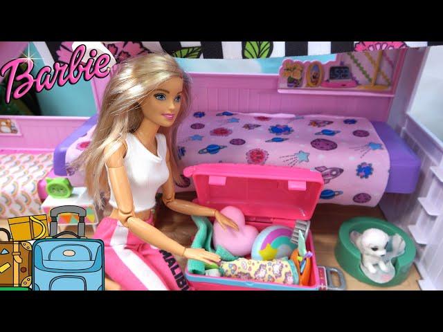 Barbie and Barbie Sisters Having Sleepover in New Barbie Dream House and Ken Taking Care of Baby