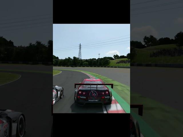 Gran Turismo 7 - Incredible Last Lap Battle For The Win #gt7 #youtubeshorts #granturismo7 #overtake