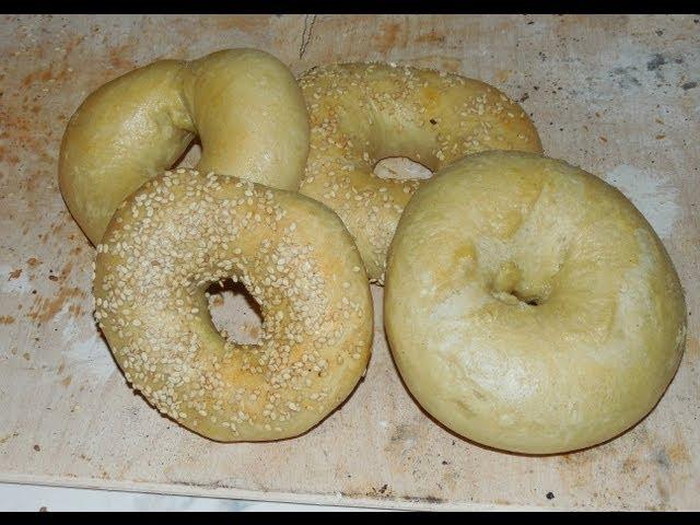 Bagels selbstgebacken aus dem Holzofen / Steinofen