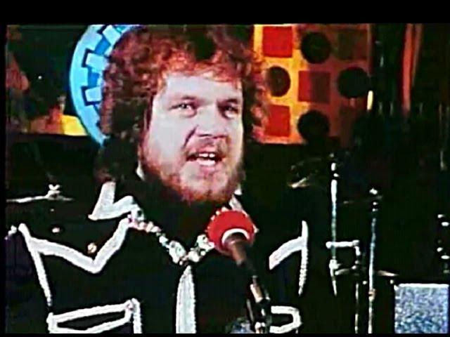 Bachman Turner Overdrive - You Ain't Seen Nothing Yet 1974 Video Sound HQ