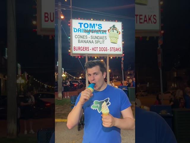 Toms Dairy Freeze #toronto #torontofoodie #foodreview #torontofoodspots #icecream #tomsdairyfreeze