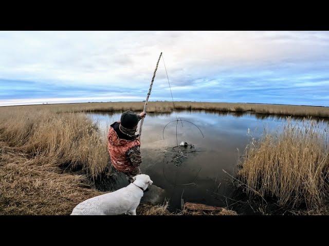 Spider Fishing 2025 or the SECRET Pipe in Action Night Spider Fishing in the Swamp Ski Lift Fishing