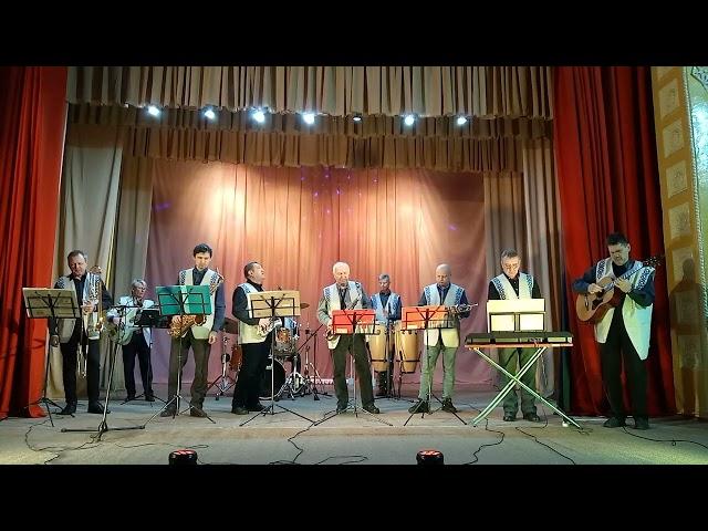 Эстрадно-духовой оркестр КДЦ Первомайский Витебск Рокн-рол