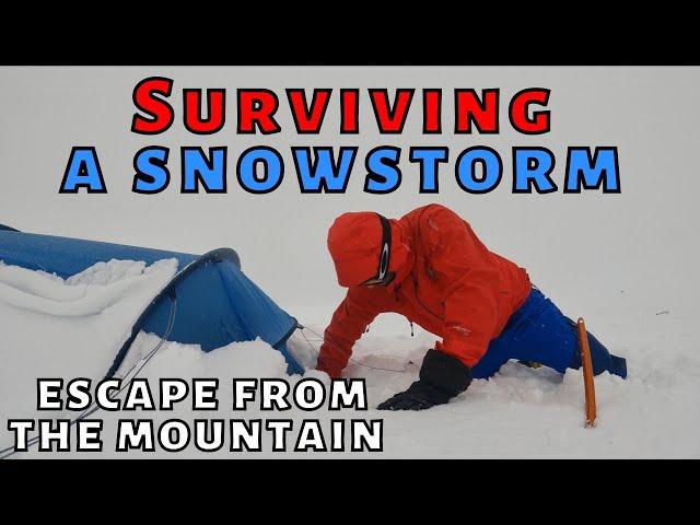 WILD CAMPING in a SNOWSTORM - Storm Barra Solo in the Fjallraven Abisko Lite 2 Tent Lake District UK