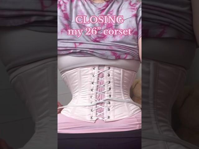 My 26” corset is CLOSED  #corset #tightlacing #waisttraining