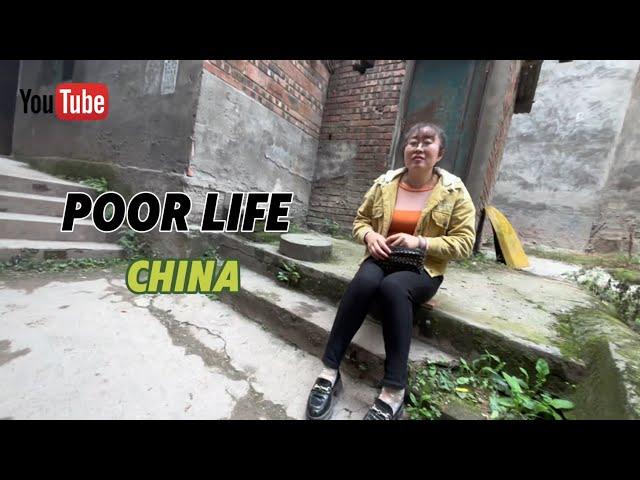 Poor women's life in China,There is a surprise at the end