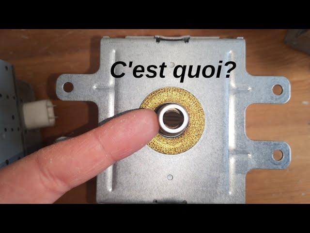 C'est quoi le truc marron au bout du canon d'un magnétron?