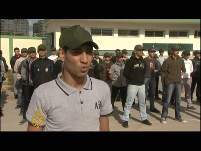 Hamas takes military training to schools