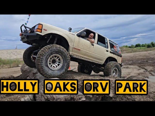 Ford Explorer VS XJ VS JKU "Hill Climbs and Flex" at Holly Oaks Off-Road Park!