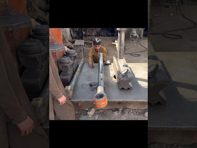 How Expert Mechanic Repair Hydraulic Rod Into New #repairing #mechanic #recycling