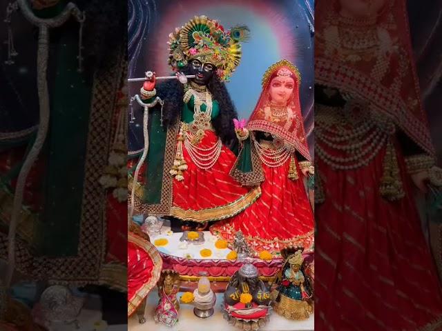 #radhekrishna #radharani #kahaniyan #baakebihari #basuriwala #murlidhar #madangopal #ladoogopal