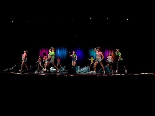 31 2018 Spring Show: The Middle