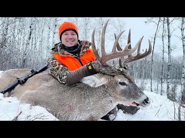 Non-Stop Buck Action in the Saskatchewan Woods | Canada in the Rough