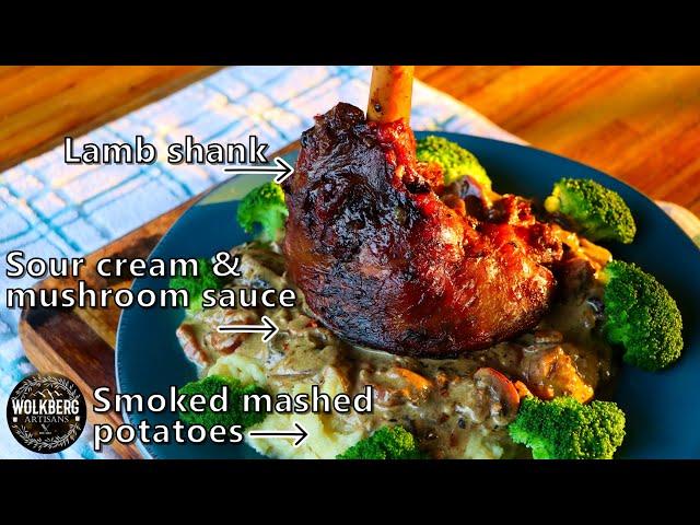 Smoked Lamb shanks potjie with sour cream sauce | Smoked mashed potatoes with roasted garlic & cream