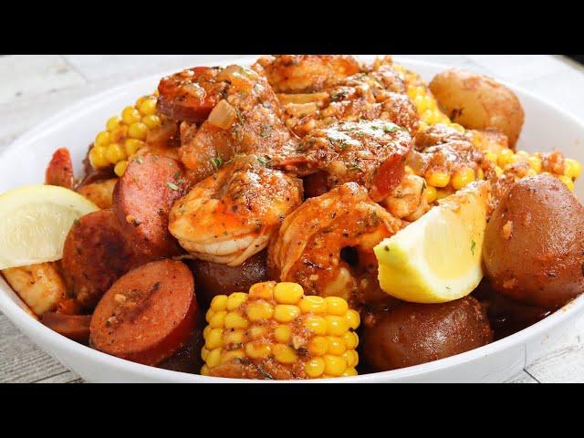 EASY Shrimp Boil at Home | How To Make Shrimp Boil