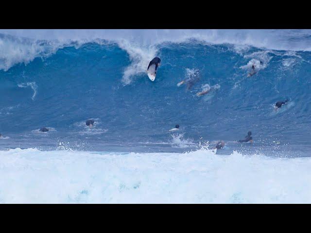 The Crowded Banzai Pipeline Hawaii | 12/28/2024 | Surf Season North Shore Oahu